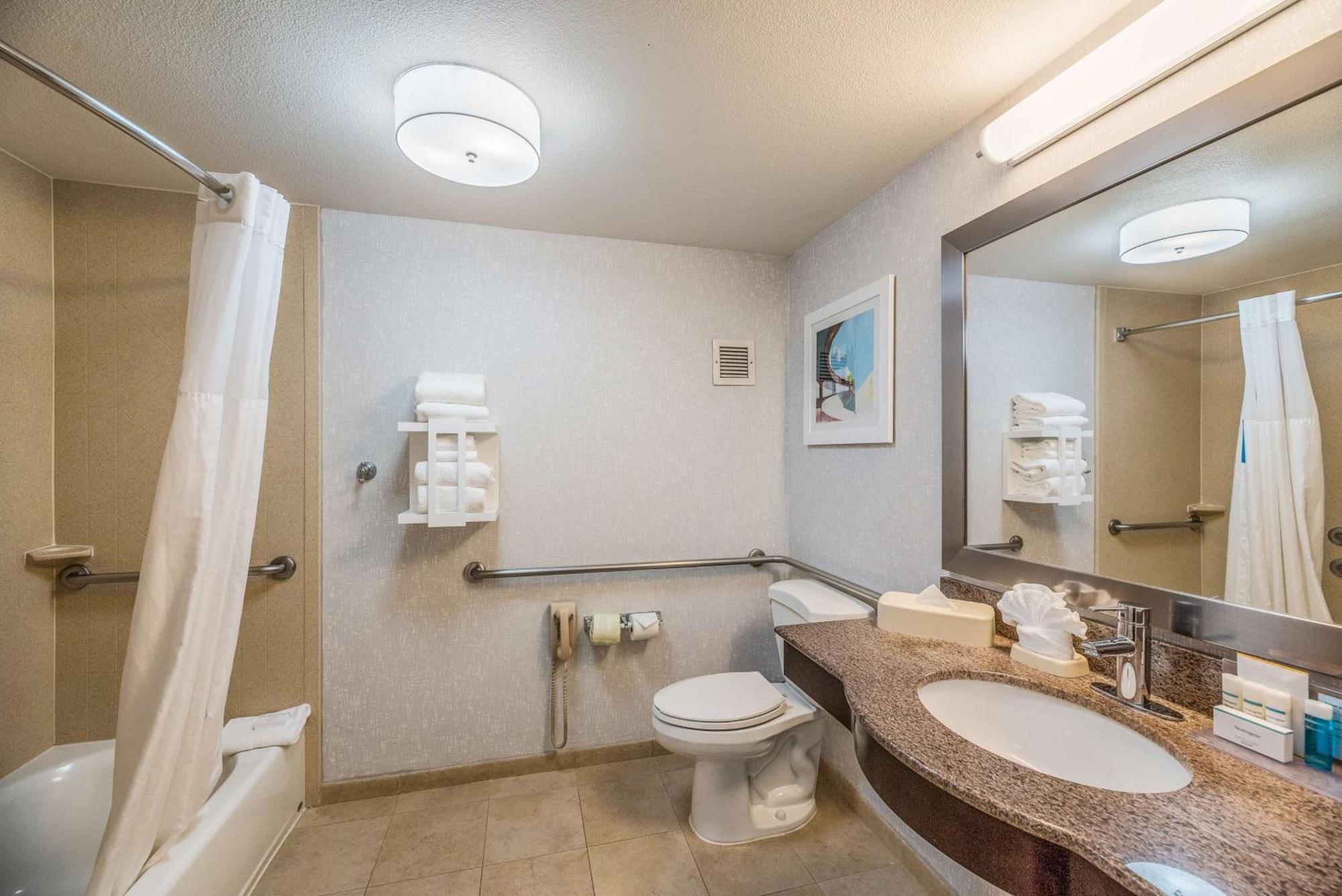 Hampton Inn Oakland-Hayward Buitenkant foto